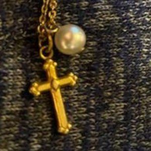 Darling diamonds necklace gold pearl cross